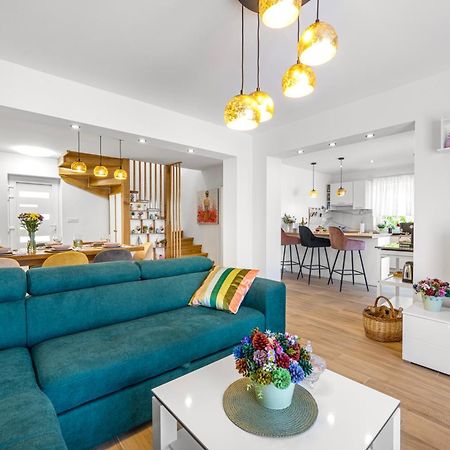 Villa Magnolia ピロヴァッツ エクステリア 写真